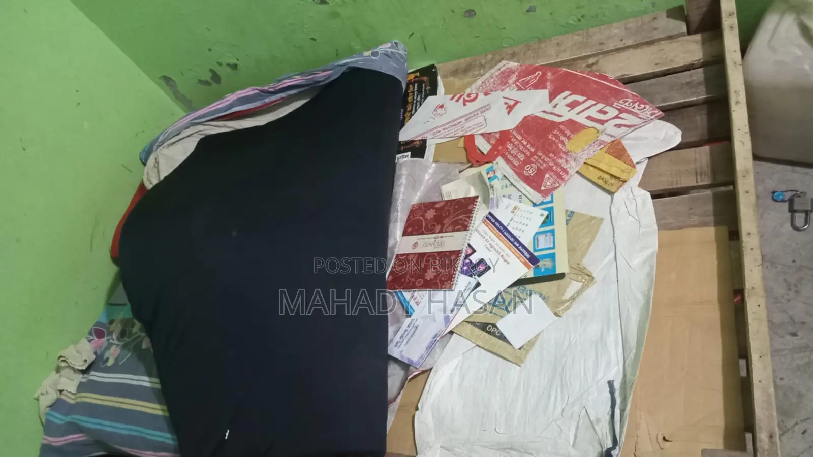 ২ জনের চৌকি