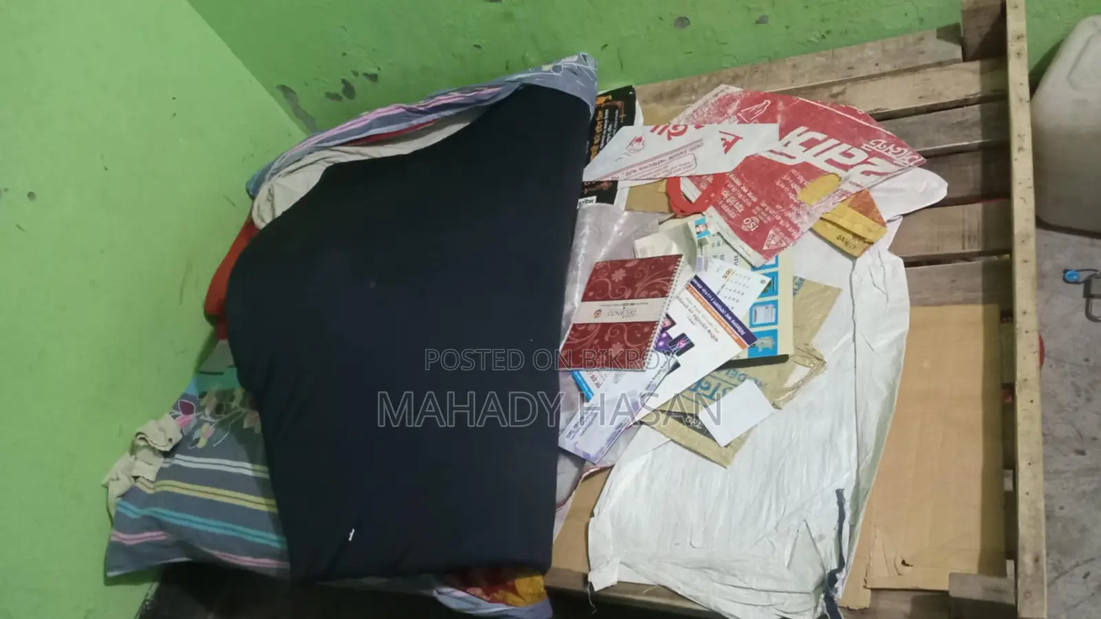 ২ জনের চৌকি
