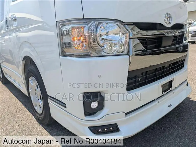 Toyota Hiace Super GL Dp2 4 point 2022