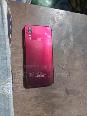 Vivo Y11 . (Used)