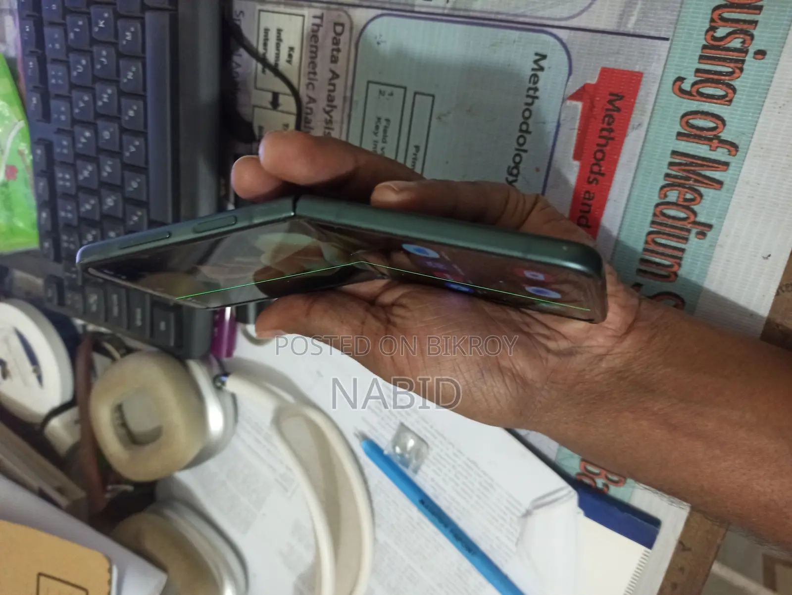 Samsung Galaxy Z Flip3 (Used)