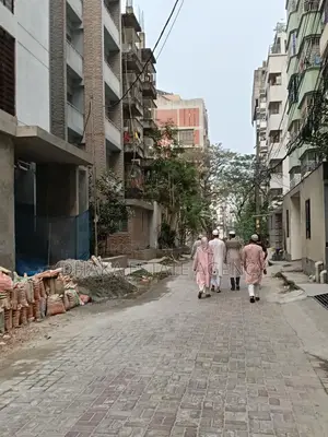 Block-L, South Facing 5 Katha Plot Sale