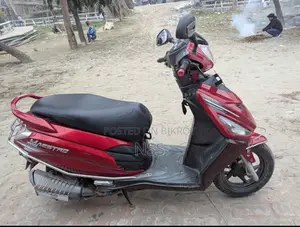 Hero Maestro Edge 2019 Red