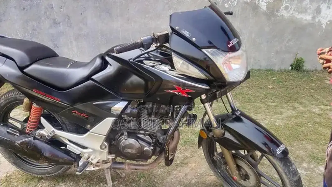 Hero CBZ Xtrem 2013