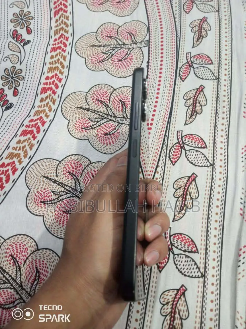 Xiaomi Redmi 12 (Used)