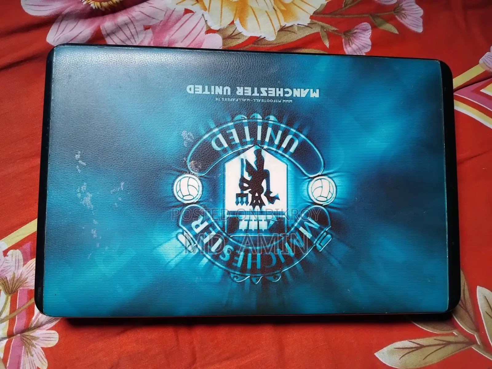 Broken laptop for sale