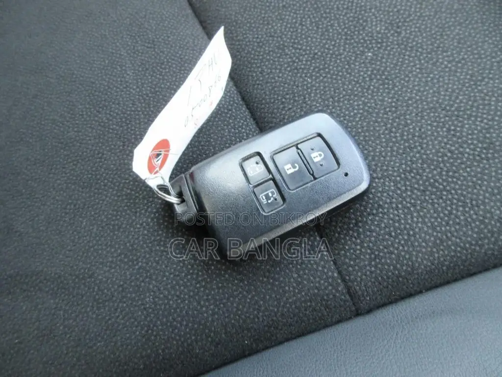 Toyota Noah SI_WXB_HYBRID 2021