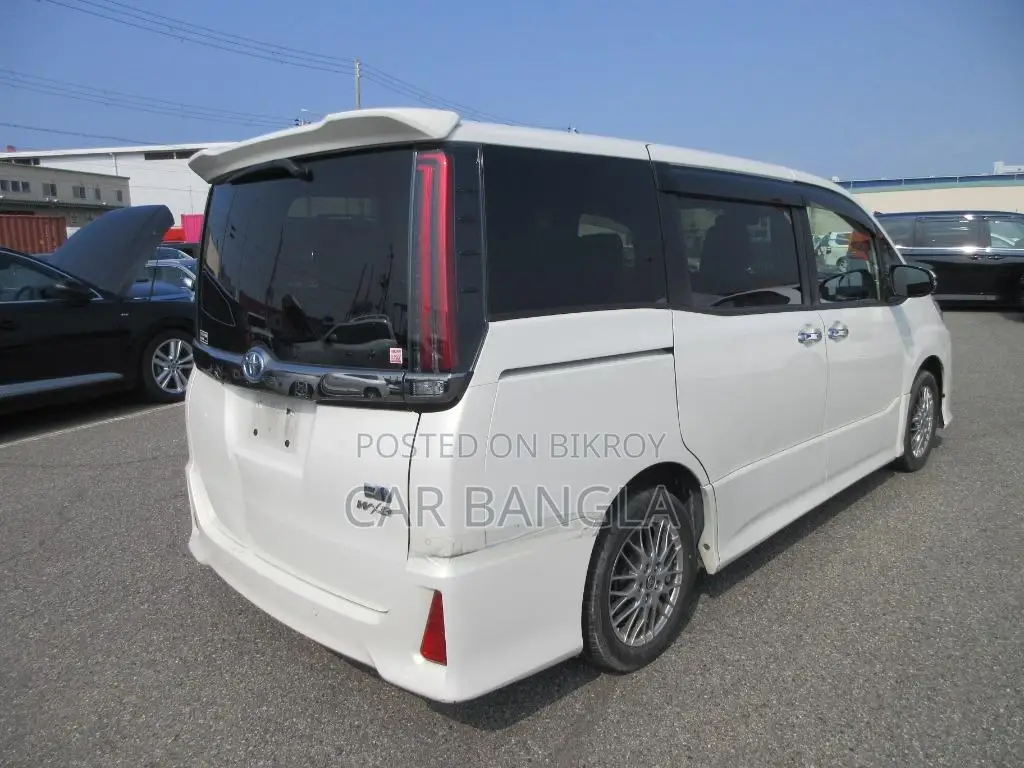 Toyota Noah SI_WXB_HYBRID 2021