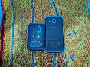 Samsung Galaxy J2 .. (ব্যবহৃত)