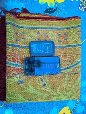 Samsung Galaxy J2 .. (Used)