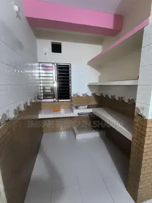 Flat for rent for a small family