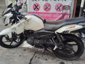 TVS Apache RTR . 2017