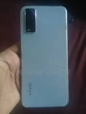 Vivo Y20s . (Used)