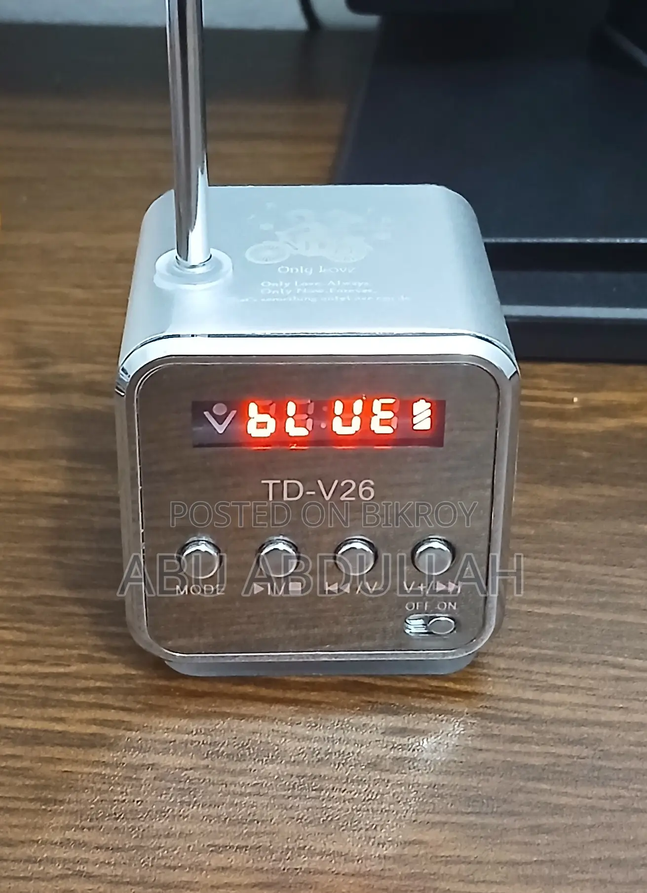 Antic Radio Style Sound Box With Antenna Bluetooth +Aux