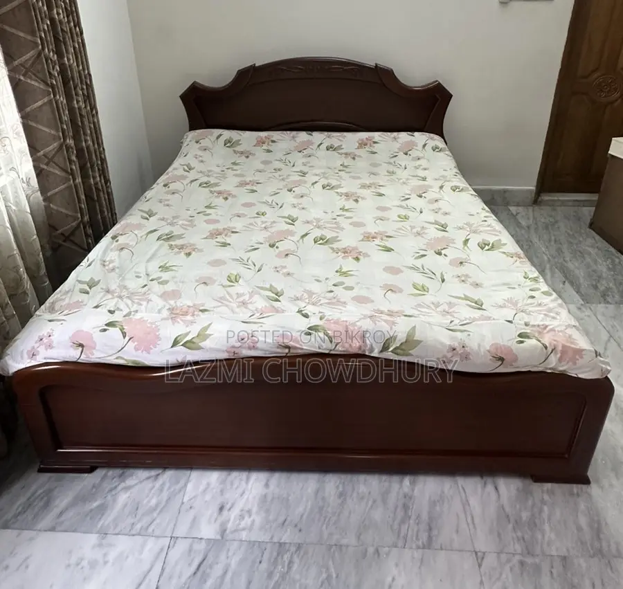 King Size Bed for Sale