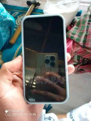 Apple iPhone 12 (Used)