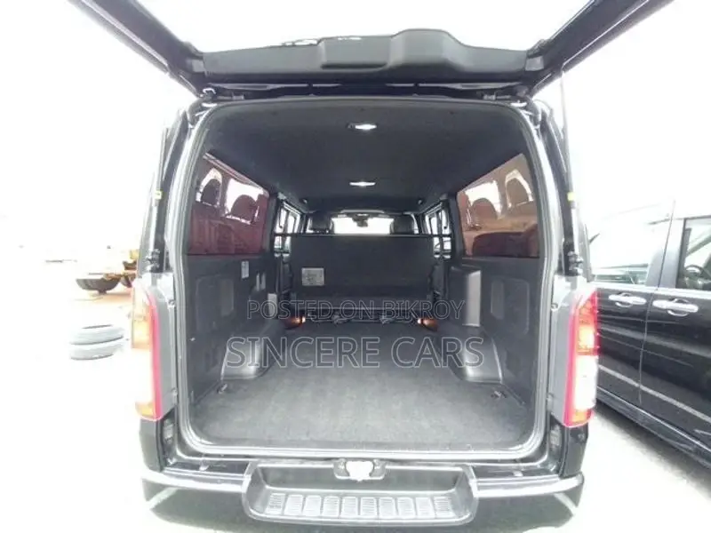 Toyota Hiace SUPER GL DARK PRIME2 2020