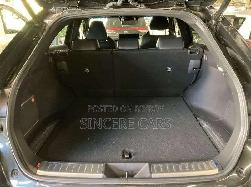 Toyota Harrier Z LEATHER NON HYBRID 2020