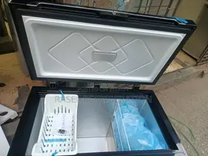 40% ডিসকাউন্টে WCG-2E5-GDEL-DD মডেল এর 255 লিটার ওয়ালটোন ফিরিজ।
