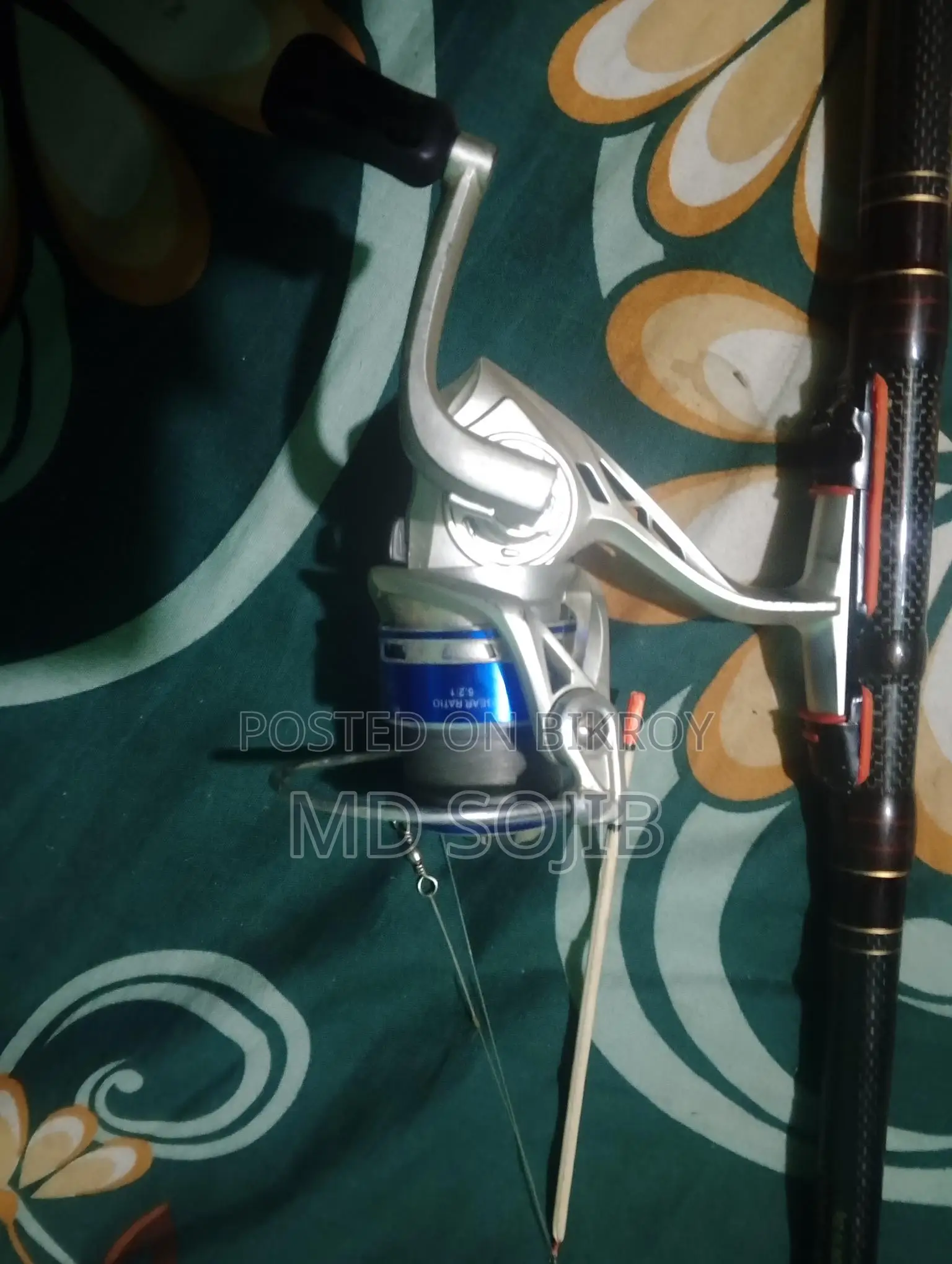 Kingfisher Alpha Carbon Machine Included, 6 Months Old, 9 Feet Long