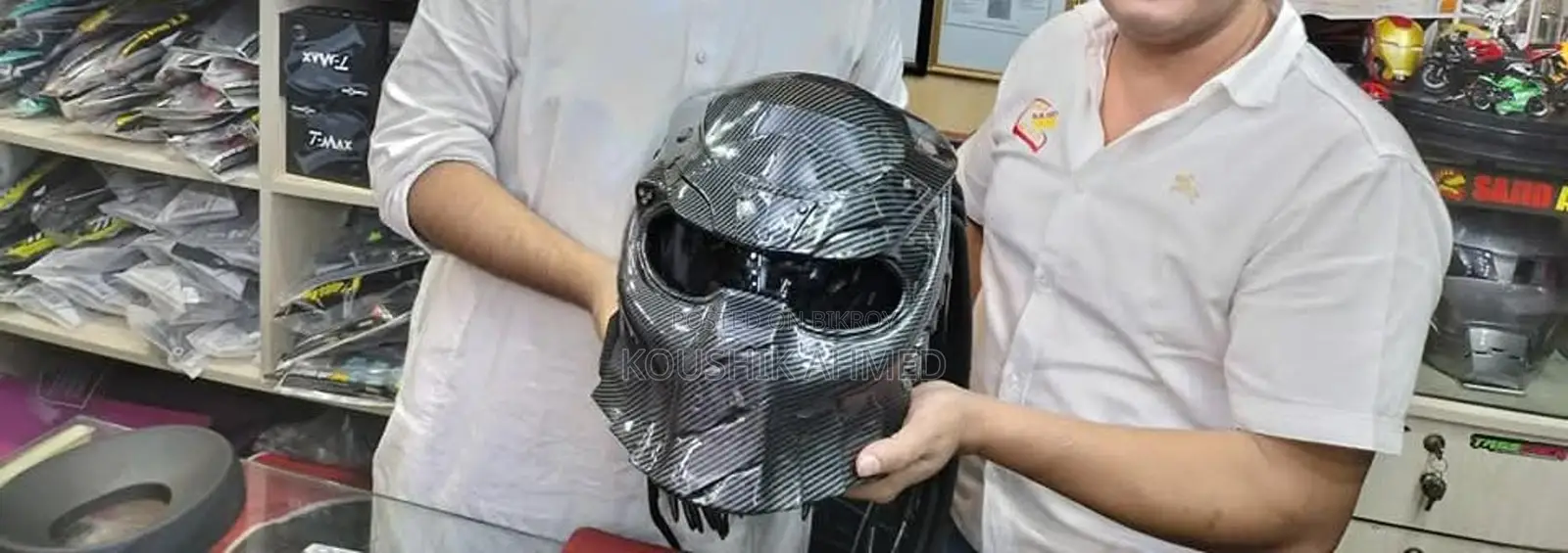 Predator Helmet
