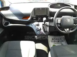 Toyota Sienta G PKG NON HYBRID 2020