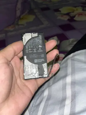 iPhone 13 Battery