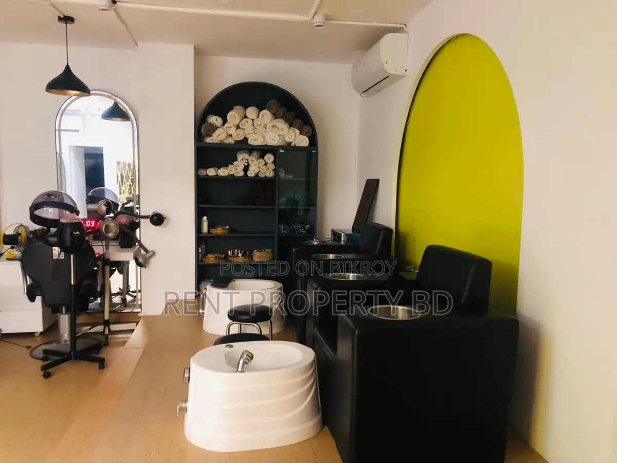 Ready Parlor Rent Full Furnished In Gulshan