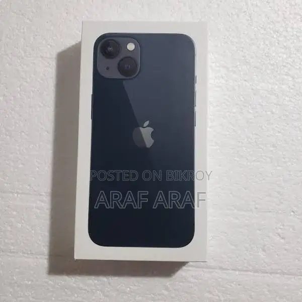 Apple iPhone 13 (Used)