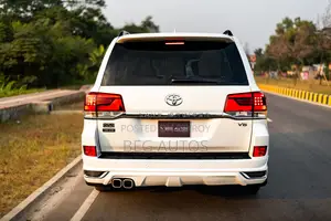 Toyota Land Cruiser ZX V8 2015