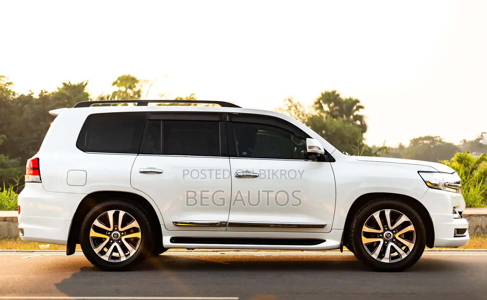 Toyota Land Cruiser ZX V8 2015