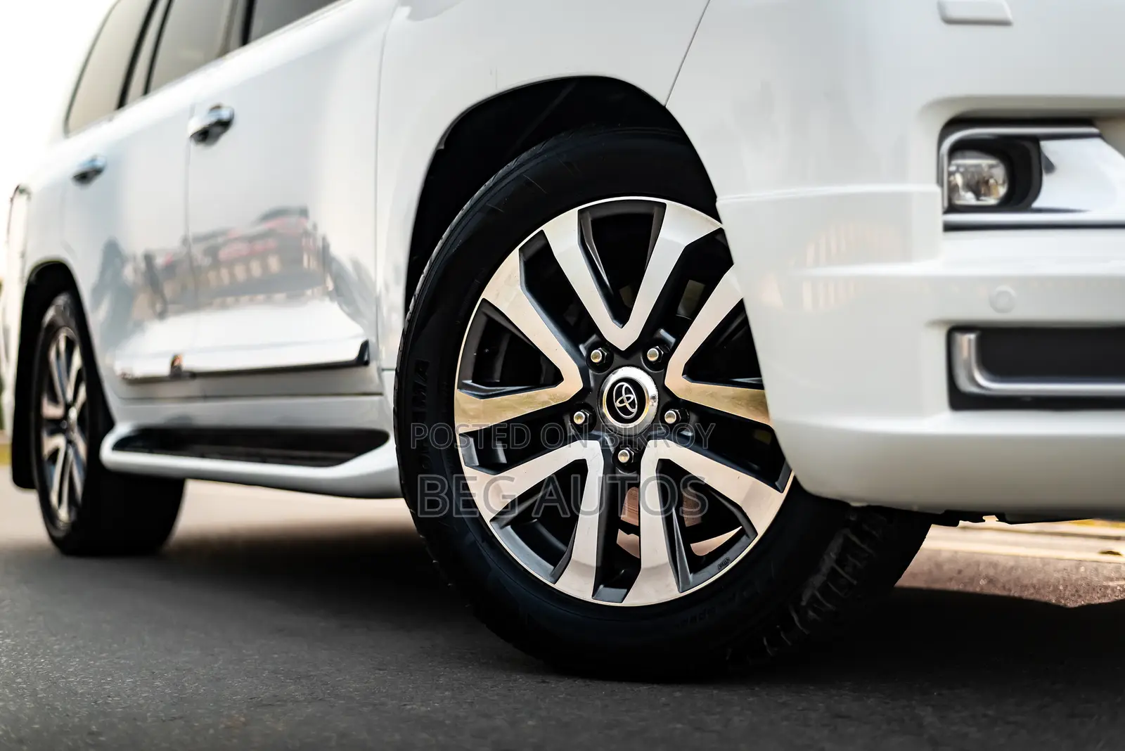 Toyota Land Cruiser ZX V8 2015