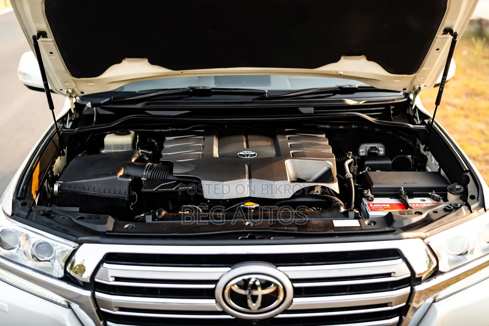 Toyota Land Cruiser ZX V8 2015