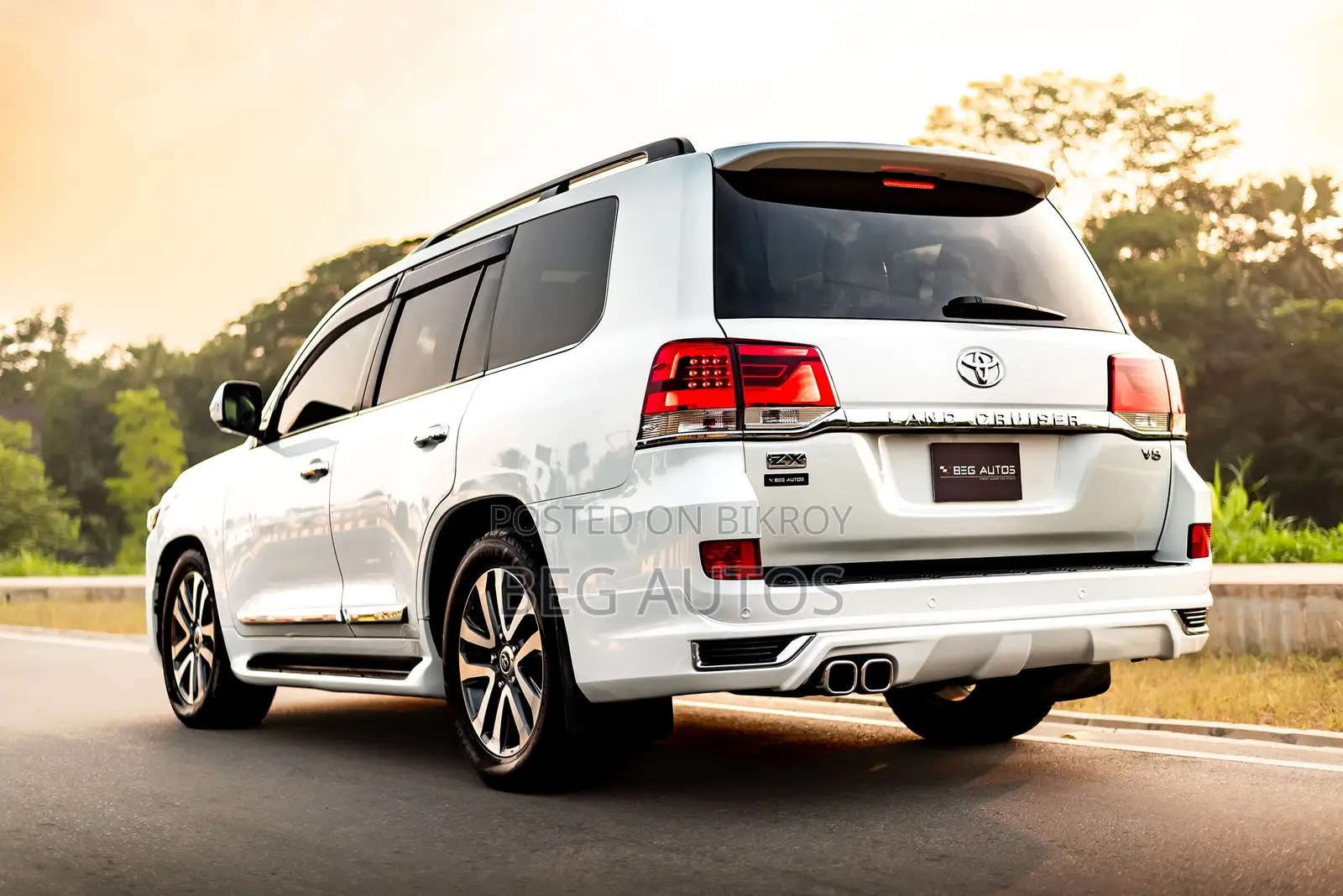 Toyota Land Cruiser ZX V8 2015