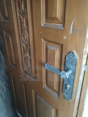 কাঠের দরজা একদম ফ্রেস