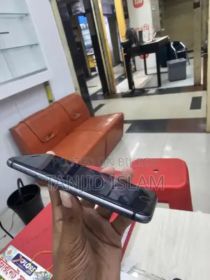 Apple iPhone 8 (ব্যবহৃত)