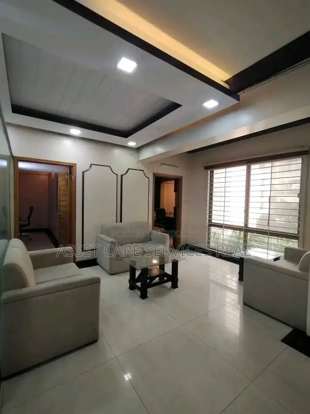 2800-Sqft Furnished Office Space Rent In Banani
