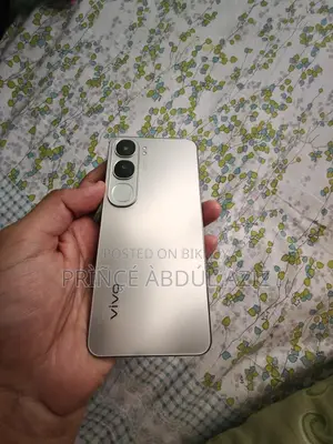 Vivo V40 lite (Used)