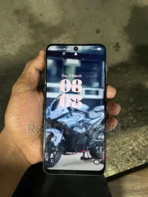 Samsung Galaxy S21 FE 5G . (Used)