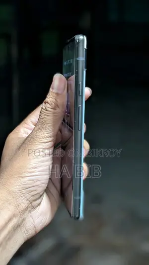 Google Pixel 6a . (Used)