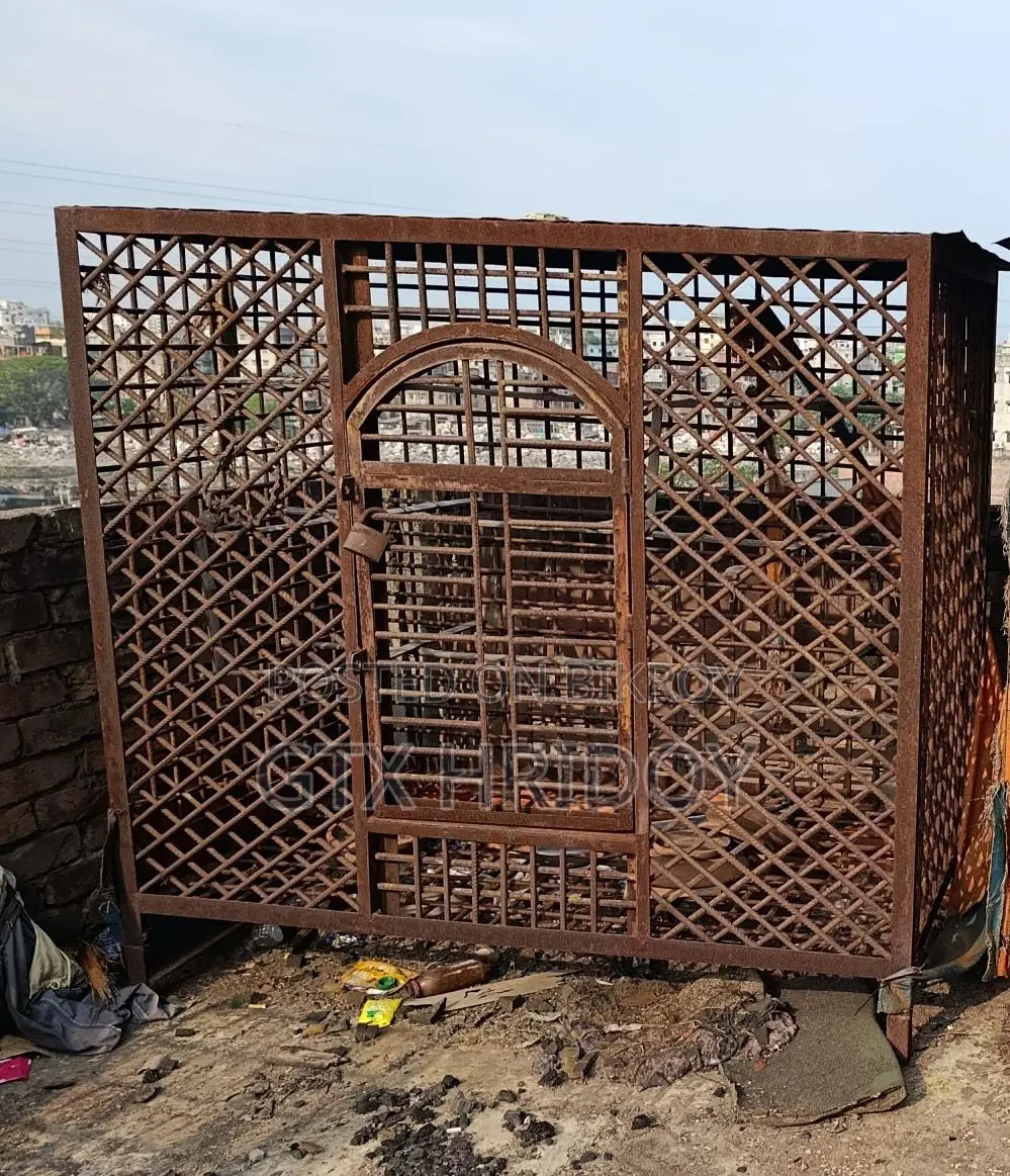 Pigeon Cage