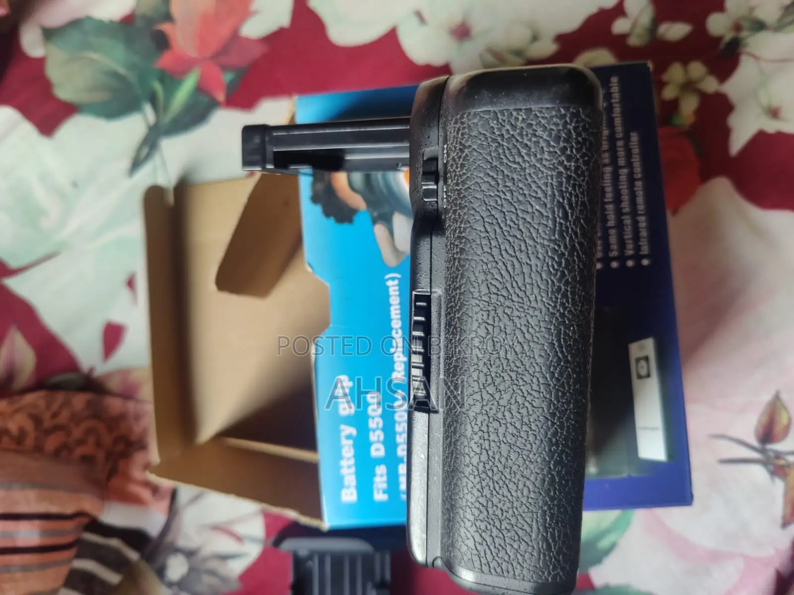 Nikon D5500 Battery Grip