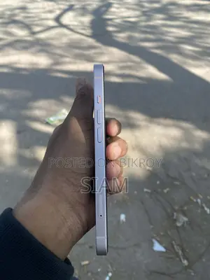 Apple iPhone 13 128 GB White