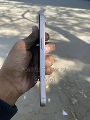Apple iPhone 13 128 GB White