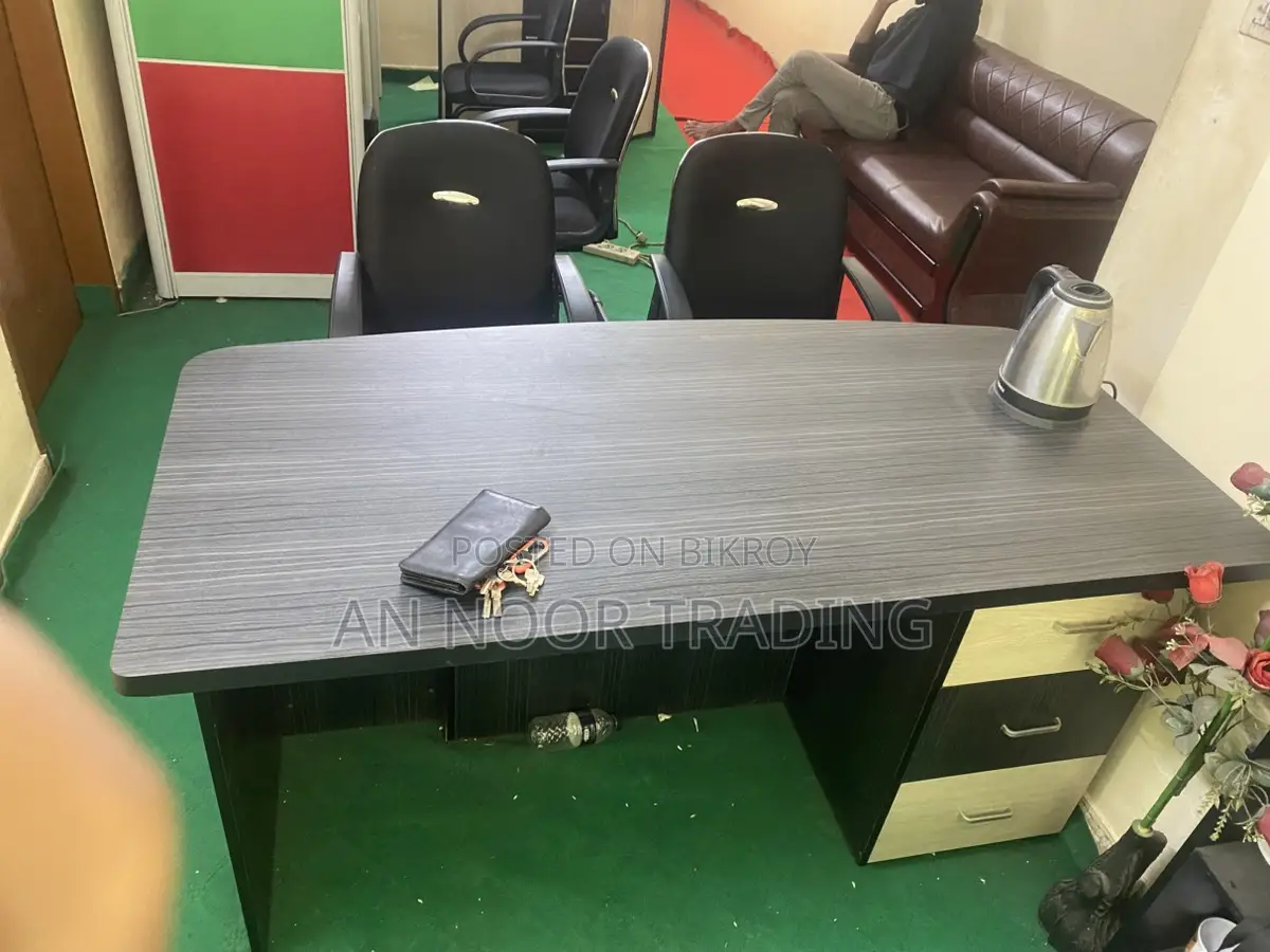 Office Desk Table and Reception