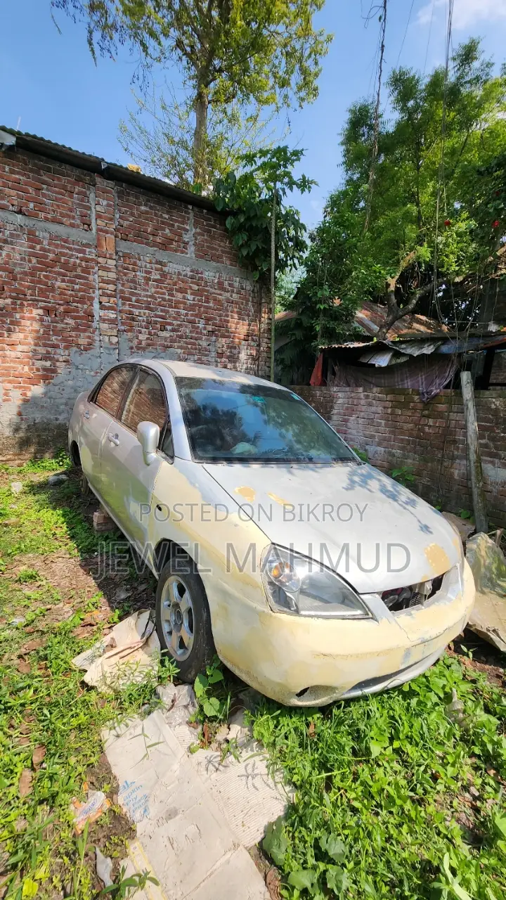Suzuki Liana 2004 Silver