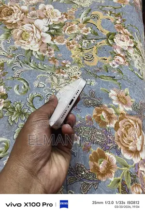 Apple iPhone 12 (Used)