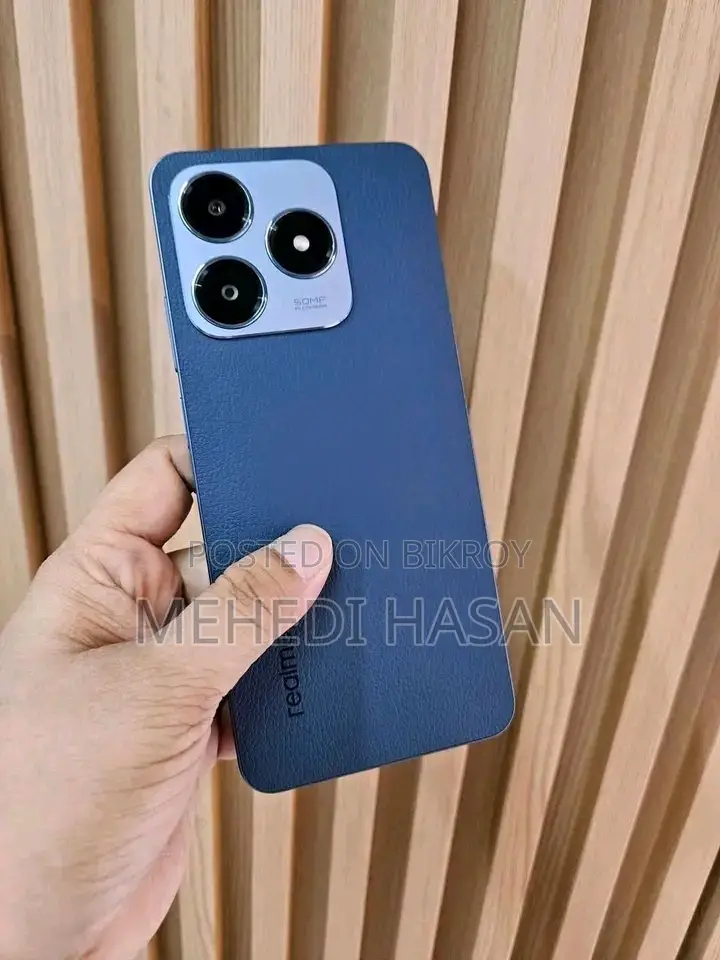 Realme C63 8/128 (Used)