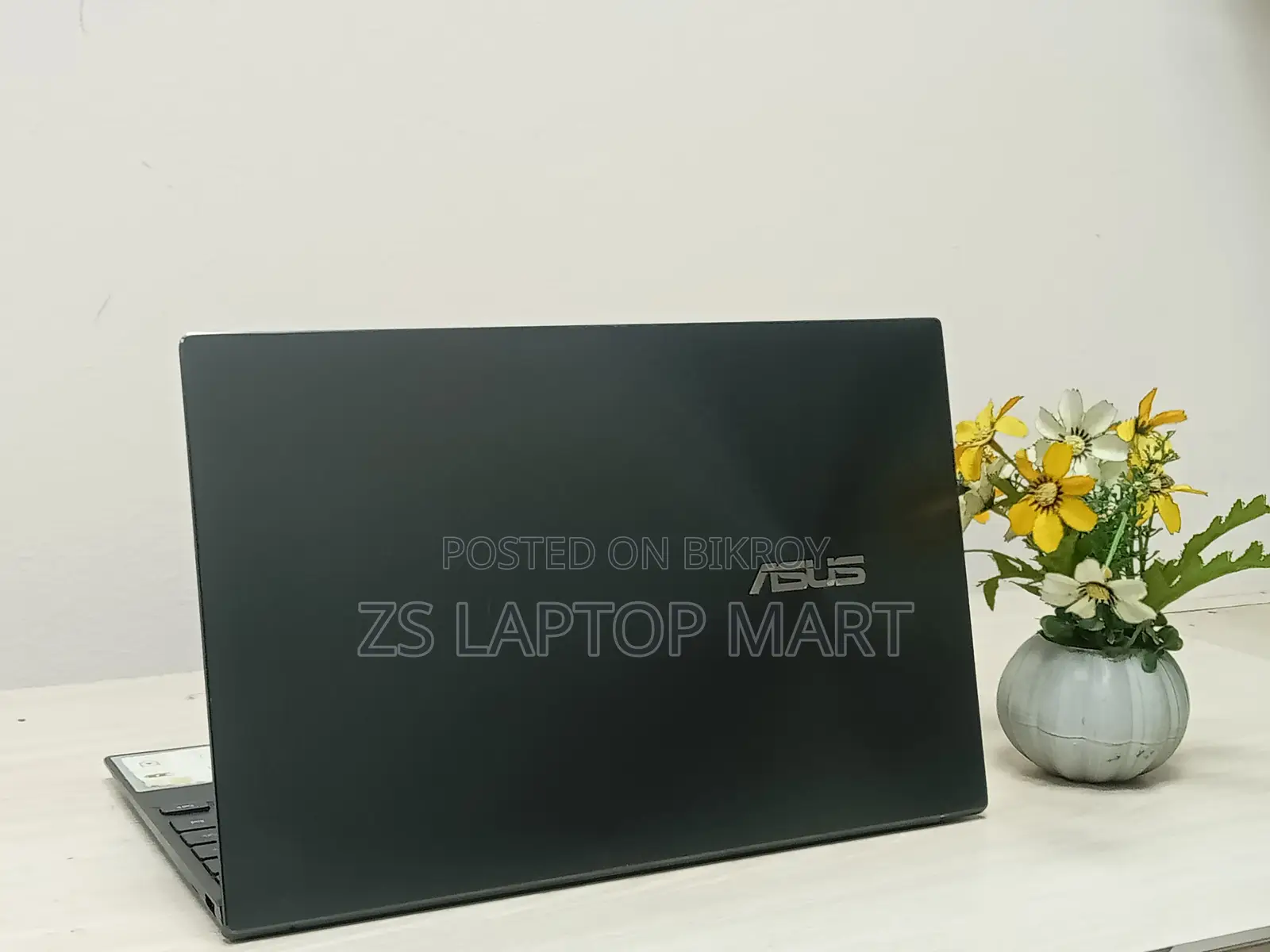 Asus Zenbook I5 8gb Ddr5 Ram 512ssd Full Fresh Conditions