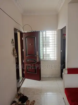 South facing Ready used 2100 sft flat for sale at Bashundhara C block.